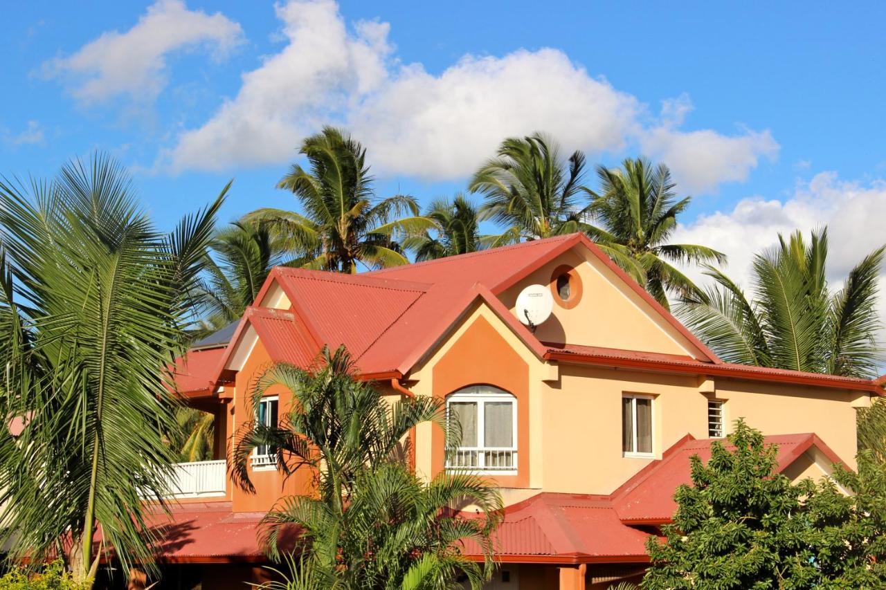 La Kaz A L'Etang - Votre Location De Vacances A L'Ile De La Reunion 圣路易斯 外观 照片